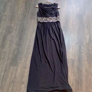Alex Evening Maxi Gown with V- Neck and Silver Detail Banding - Size 4